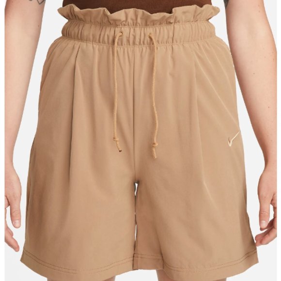 Nike Sportswear Everyday Modern Women's High-Rise Woven Shorts DQ6172-258 - Picture 1 of 7